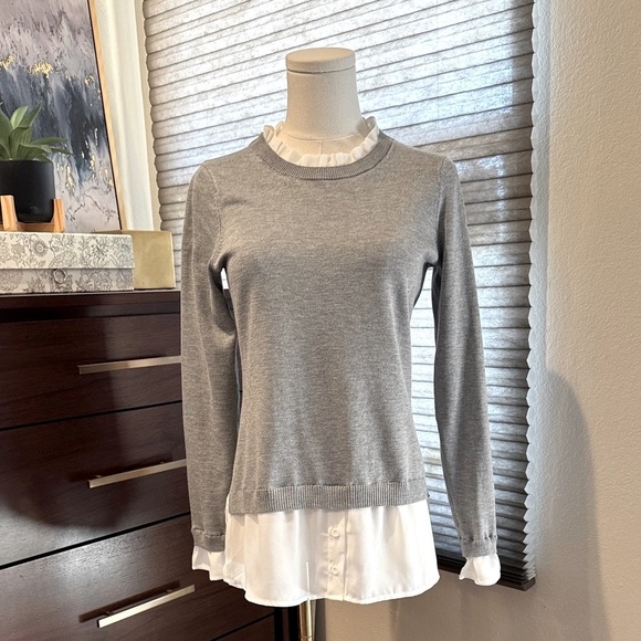 Adrianna Papell Grey/White  Women's Twofer Ruffle Neck Sweater. Size XS - Picture 3 of 7